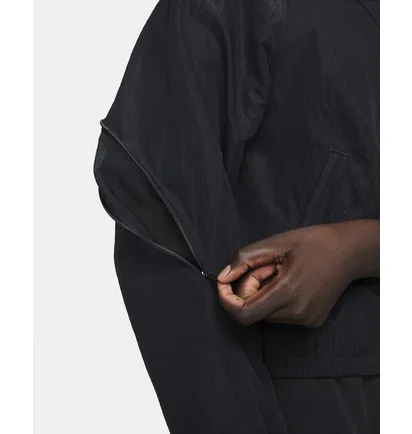 Куртка жіноча Nike Repel Running Division Black FN2575-010