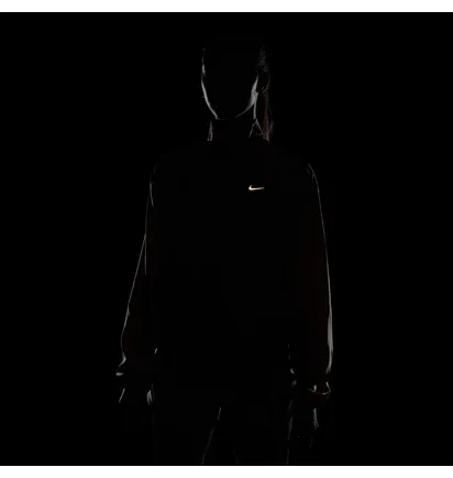 Вітровка жіноча Nike W Dri-Fit Swoosh Hbr Jkt Peach FB4694-618