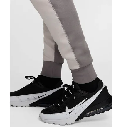 Штаны мужские Nike Tch Flc Jggr Grey FB8002-014
