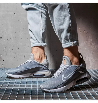 Кроссовки мужские Nike Air Max 2090 Grey CZ1708-001