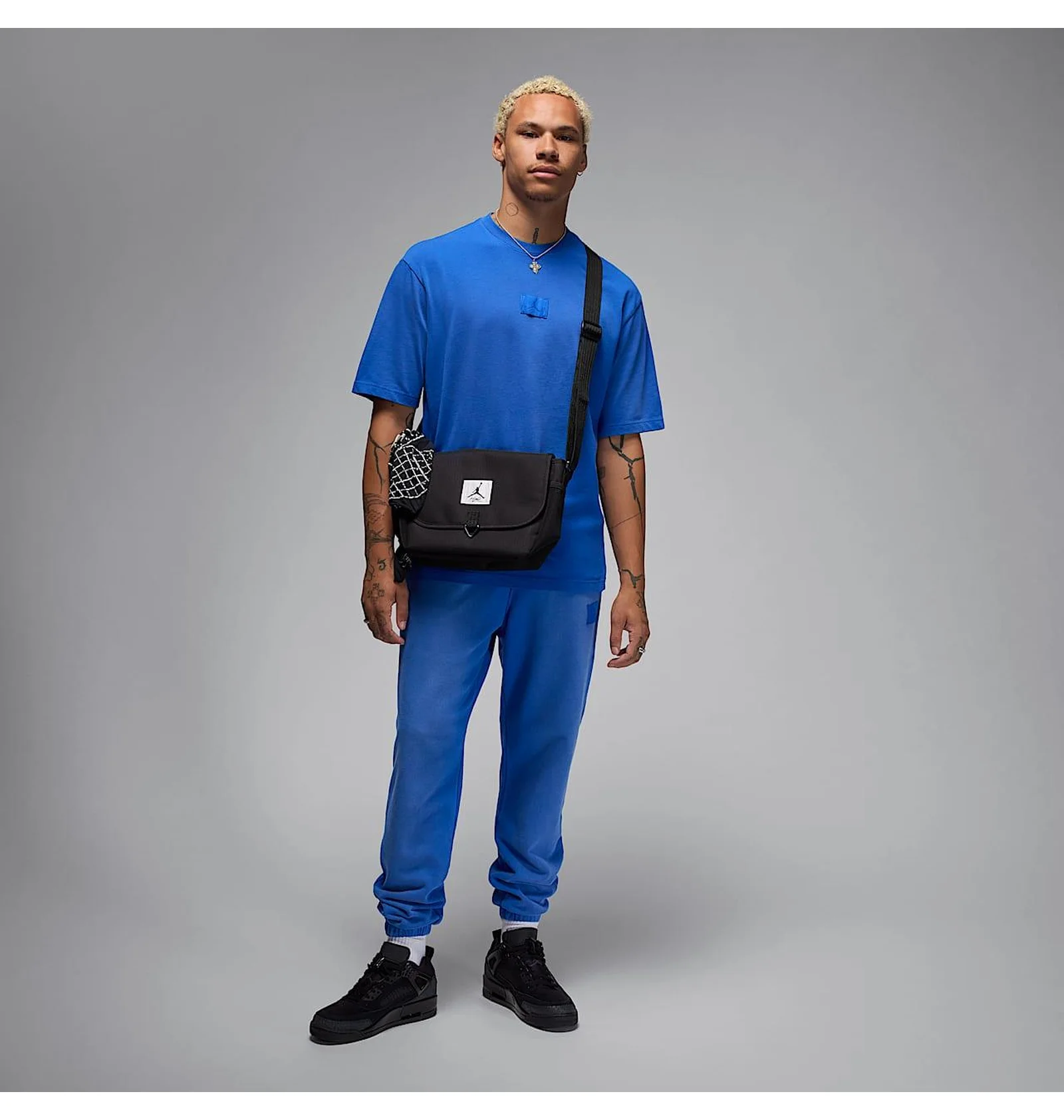 ᐉ Футболка мужская Air Jordan Flight Essentials 85 Blue FZ1914
