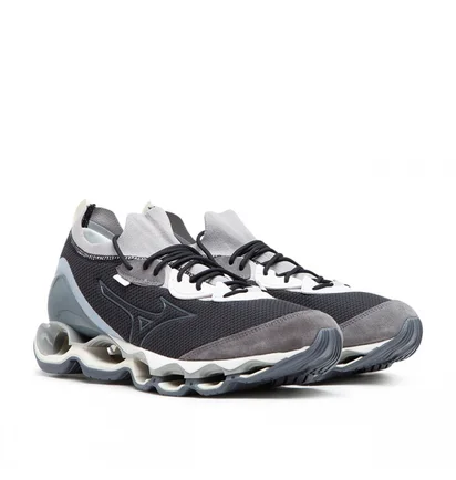 Кроссовки унисекс Mizuno Wave Prophecy Beta Grey D1GA227609