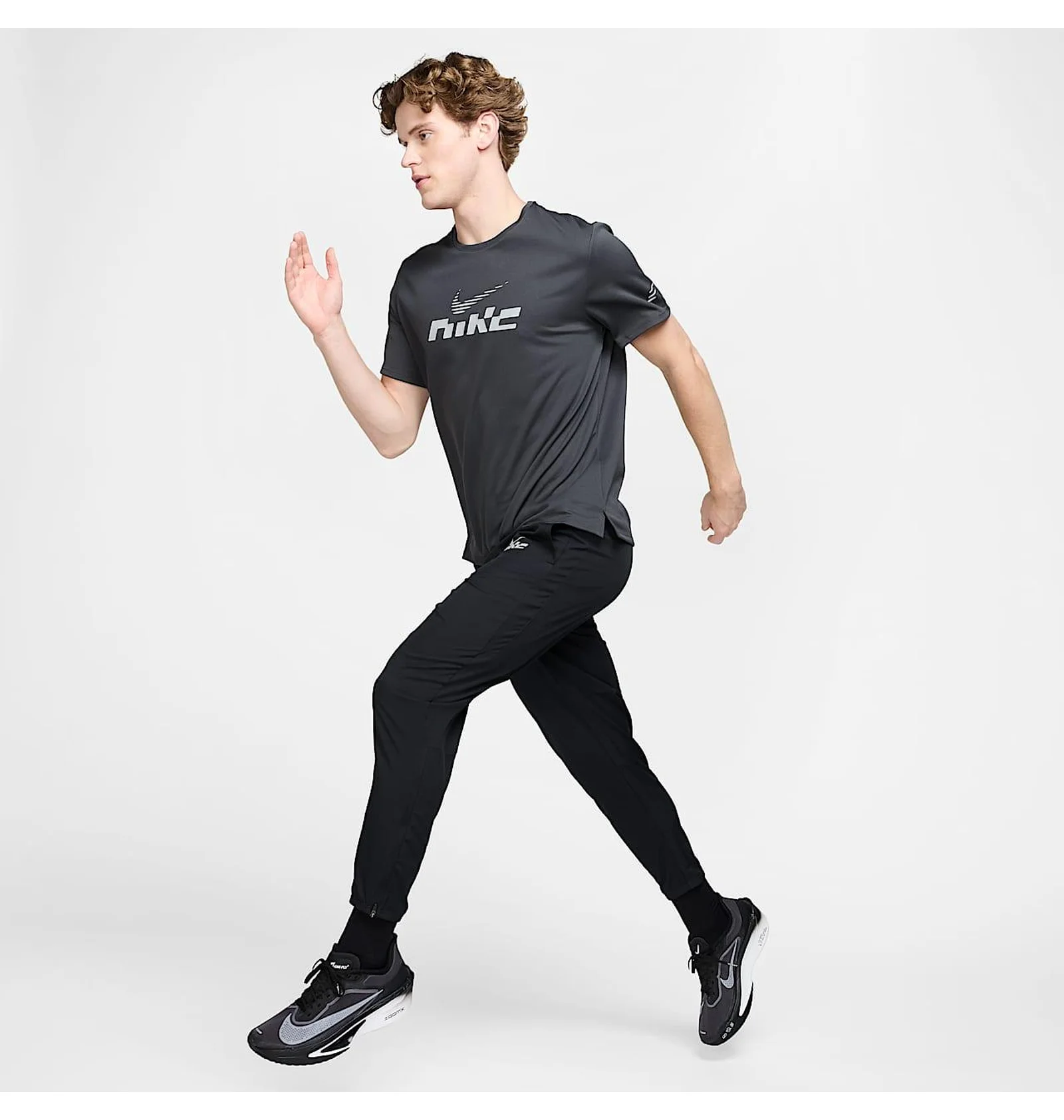 ᐉ Штаны мужские Nike Challenger Flash Dri-Fit Black IB3774-010