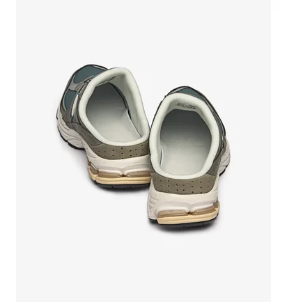 Тапочки мужские New Balance 2002Rm Grey M2002RMK