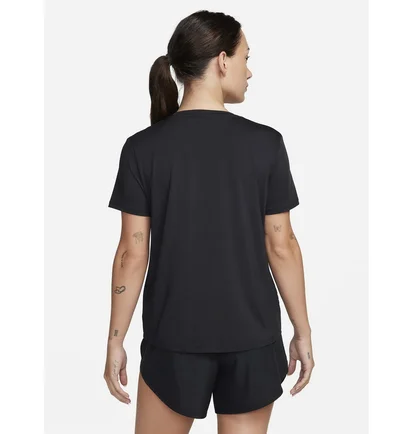 Футболка женская Nike Wone Classic Df Ss Top Black FN2798-010