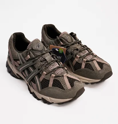 Кросівки чоловічі Asics Gel-Sonoma 15-50 Olive 1201A438-302