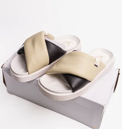 Тапочки женские Air Jordan Sophia Slide Beige DO8863-202