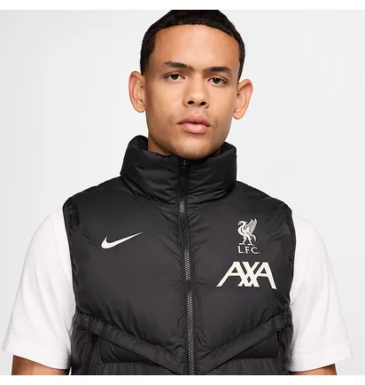 Жилетка мужская Nike Liverpool Fc Storm-Fit Strike Windrunner Primaloft-Field Vest Black FZ8774-011