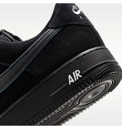 Кросівки чоловічі Nike Air Force 1 07 Lv8 Black IQ0292-010