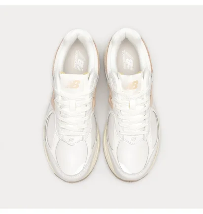 Кросівки жіночі New Balance 2002 White M2002RVF