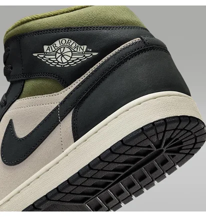 Кроссовки мужские Air Jordan 1 Mid Se Black/Beige HV4091-102