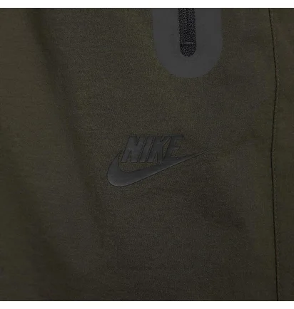 Штани чоловічі Nike Tech Woven Loose Fit Pants Olive HM7158-356