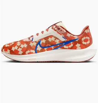 Кроссовки мужские Nike Pegasus 40 Premium Orange/Beige FQ7680-100