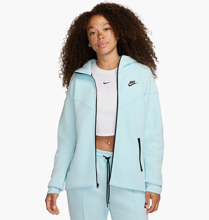 Толстовка женская Nike Sportswear Tech Fleece Windrunner Full-Zip Hoodie Light Blue FB8338-474