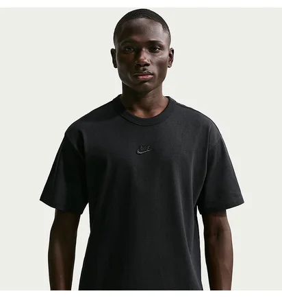 Футболка мужская Nike Sportswear Premium Essential Tee Black IH1121-010