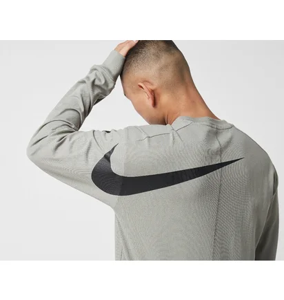 Лонгслив унисекс Nike Nrg Ispa Long Sleeve T-Shirt Grey FJ7374-053