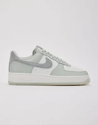 Кроссовки мужские Nike Air Force 1 Low 07 Lv8 Grey/White FJ4170-003