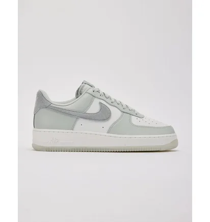 Кроссовки мужские Nike Air Force 1 Low 07 Lv8 Grey/White FJ4170-003