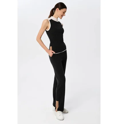 Жилетка жіноча Arena Square Cut Drag Black 1E366-050