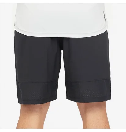 Шорты мужские Under Armour Vanish Woven Shorts Black 1370382-001