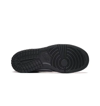 Кроссовки мужские Nike Dunk Low Black/White IQ0311-012