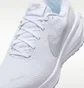 Кросівки жіночі Nike Revolution 8 White HJ8485-101