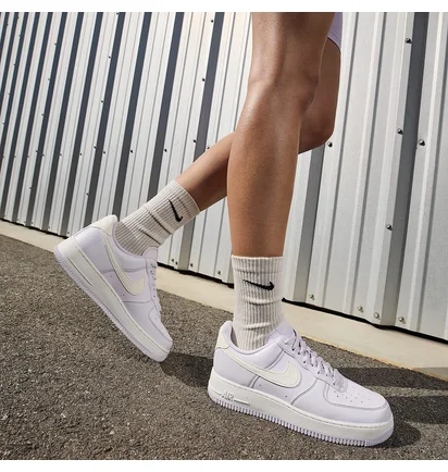 Кроссовки женские Nike Air Force 1 07 Nn W Violet DV3808-500