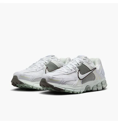 Кроссовки женские Nike Air Zoom Vomero 5 White FJ2028-103