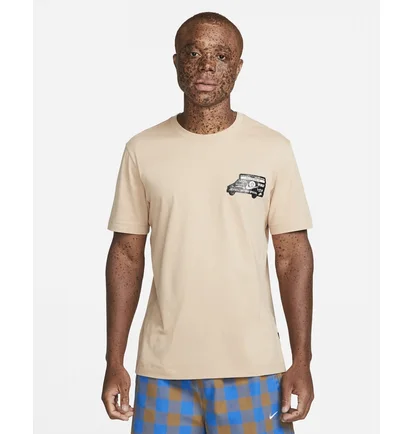 Футболка мужская Nike Sportswear Moving Company Short-Sleeve T-Shirt Beige Dz2845-200
