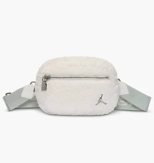 Сумка жіноча Air Jordan Monarch High-Pile Camera Bag (1L) White WA9166-782