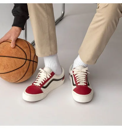 Кеди чоловічі Vans Vault Old Skool Lx White/Bordo VN0A4BVFXG11