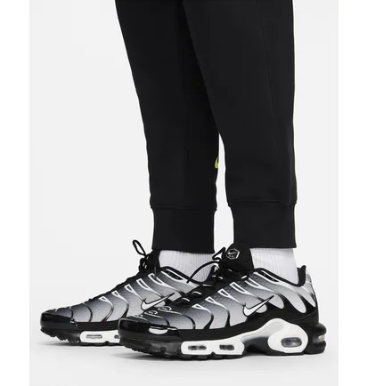 Штаны мужские Nike Sportswear Black FZ1379-010