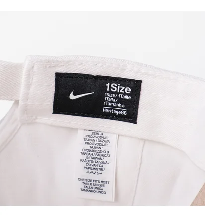 Кепка жіноча Nike W Nsw H86 Futura Classic Cap White AO8662-101