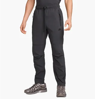 Штани чоловічі Nike Tech Woven Open‑Hem Black IB6663-060