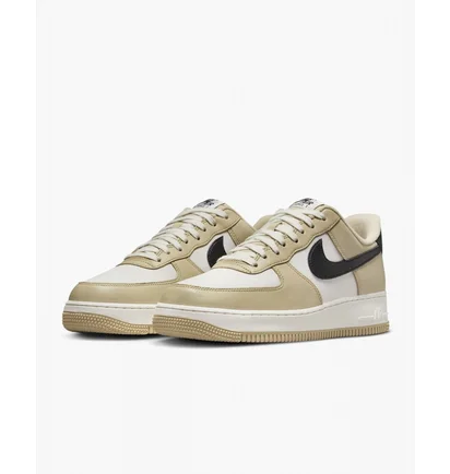 Кроссовки мужские Nike Air Force 1 07 Lx Beige/White DV7186-700
