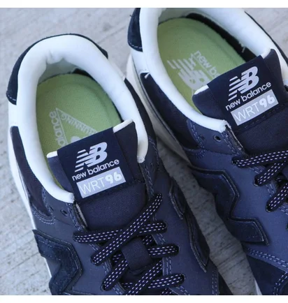 Кроссовки женские New Balance 96 Wrt96Mc Black WRT96MC