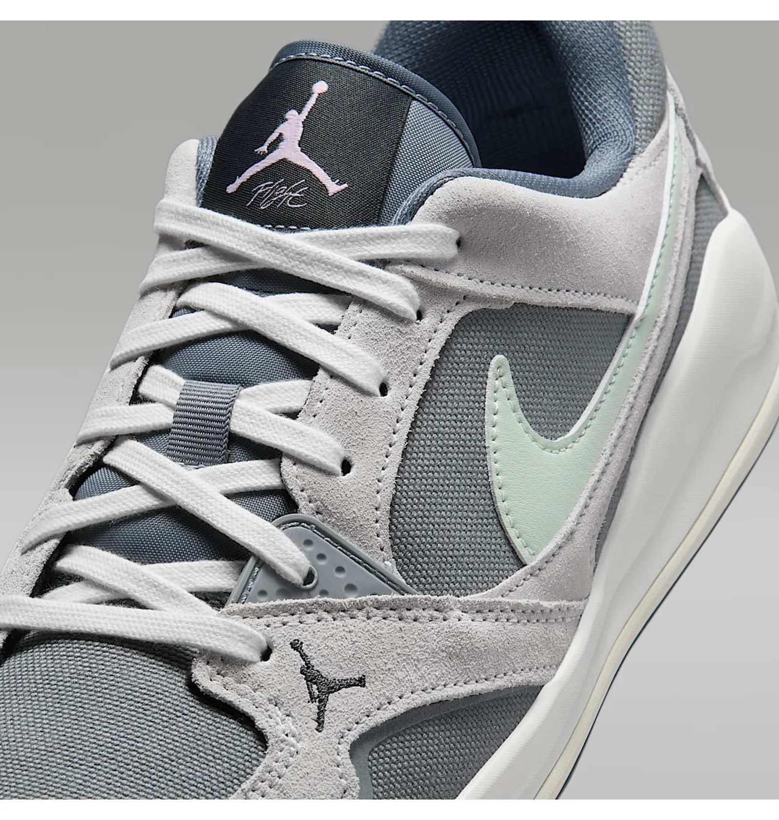 ᐉ Кросівки чоловічі Air Jordan Cmft Era Grey HJ6777-003