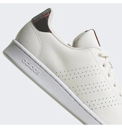 Кроссовки унисекс Adidas Advantage Shoes White HQ1786