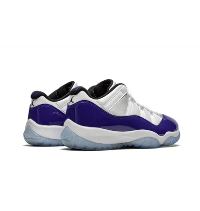 Кросівки жіночі Air Jordan 11 Low Wmns White/Violet AH7860-100