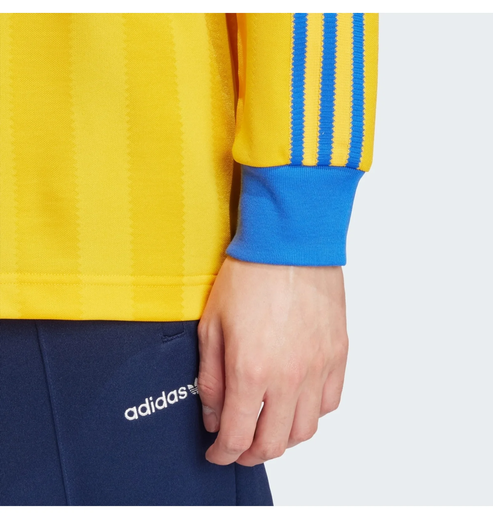 ᐉ Кофта чоловіча Adidas Long Sleeve Yellow IX9596 - придбати в