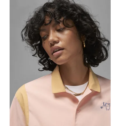 Рубашка женская Air Jordan Button-Up Shirt Pink DZ3340-610