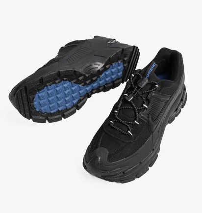 Кросівки чоловічі Nike Zoom Vomero Roam Black FV2295-002