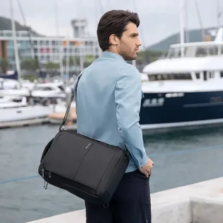 Рюкзак унісекс Mark Ryden Squero Black MR9533SJ-00