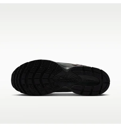 Кросівки чоловічі Nike V5 Rnr MenS Shoes Grey/Metallic IQ0613-060