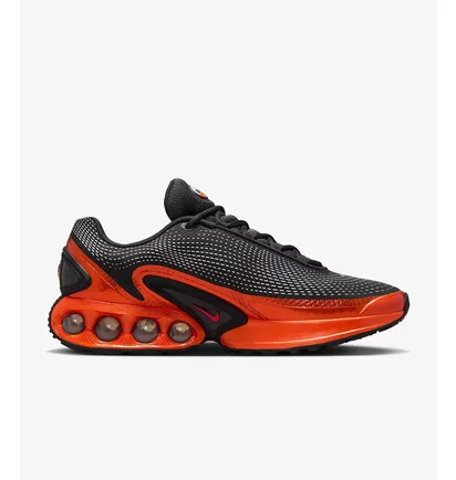 Кросівки чоловічі Nike Air Max Dn Black/Orange HJ6695-001