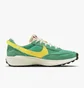 Кроссовки женские Nike Waffle Debut Vintage Shoes Green DX2931-300