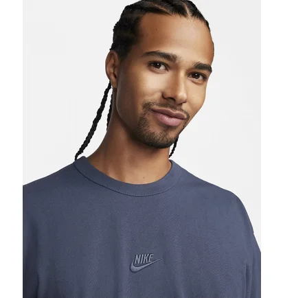 Футболка чоловіча Nike Sportswear Premium Essentials T-Shirt Blue DO7392-437
