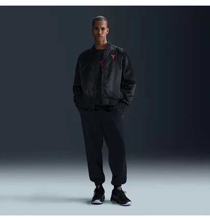 Куртка чоловіча Nike Kobe Year Of Mamba Therma-Fit Insulated Jacket Black HQ4695-010