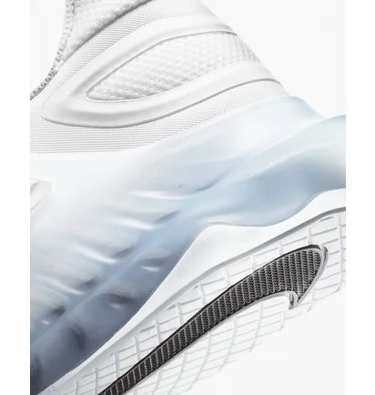 Кросівки унісекс Nike Savaleos White CV5708-100