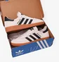 Кроссовки унисекс Adidas Handball Spezial W Beige IF6562